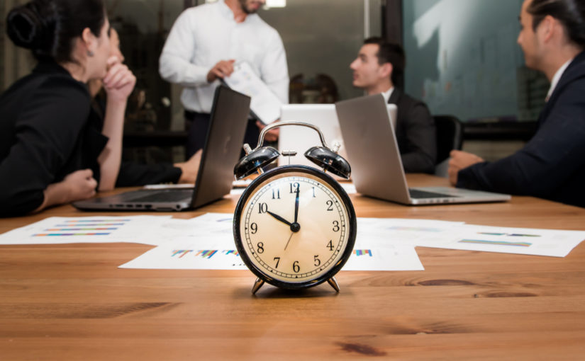 Pros and Cons of Time Tracking in the Workplace: An Employee Perspective